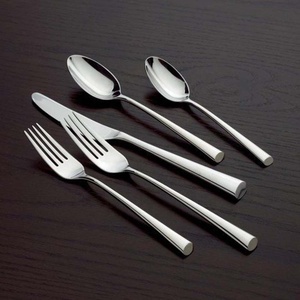 Ensemble de couverts en acier inoxydable forgé à la main au design unique et élégant, plaqué argent, cuillère, fourchette et couteau créatifs - Product Image 3