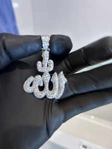 Colgante Islámico Personalizado Chapado en Rodio con Diamantes VVS, Diseño 3D V Vendetta, Estilo Hip Hop, Pasa el Test de Diamantes, Plata para Hombre, Certificado IGI - Product Image 4