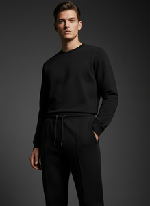 Commande en gros de pantalons de survêtement noirs pour hommes |   Pantalon de jogging slim fit avec cordon de serrage réglable et jambe à plis tendance - Product Image 3