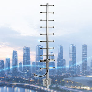 Antena Yagi Direccional con Cobertura de 670 a 730 MHz para Comunicación Industrial - Product Image 6