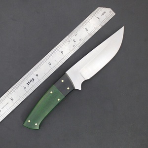 Couteau utilitaire A&M ENTERPRISES Premium en acier Damas, manche vert droit, étui en cuir, pour survie et camping professionnels - Product Image 3