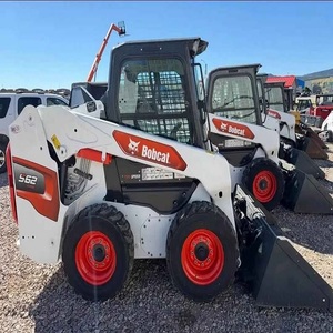 Meilleur prix Bobcat S62 Chargeuse compacte sur chenilles Moteur PLC Rayon de braquage court Conception compacte Force de défonçage puissante - Product Image 4
