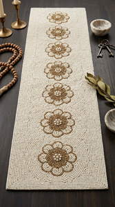 Chemin de table perlé à la main avec broderie complexe de perles de rocaille, style bohème, pour l'intérieur - Product Image 2