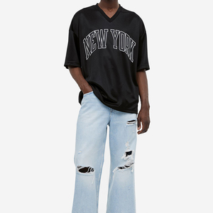 Nouvelle Collection : Ensemble T-shirt et Short Décontracté pour Homme, Coupe Oversize, Col Montant, Design Uni, Couleur Unie, Idéal Été - Product Image 2