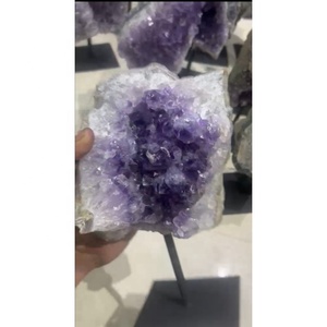 Vente en gros de grappes d'améthyste naturelle écologiques, géodes, cristaux naturels, pierres de guérison et minéraux - Meilleures ventes - Product Image 1