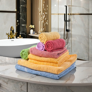 Juego de Toallas de Baño de Golf de la Más Alta Calidad, 100% Algodón, Secado Rápido para Adultos, Uso en Baños en India - Product Image 1