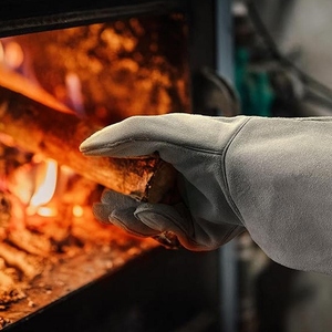 ถุงมือหนังวัวแท้คุณภาพสูงสำหรับงานเชื่อม งานหนัก ป้องกันมือสำหรับงานอุตสาหกรรม ทนไฟ ใช้สำหรับงานปิ้งย่าง - Product Image 5