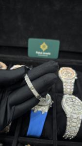 Brazalete de Lujo con Pavé de Piedras, Chapado en Oro Blanco de 18K sobre Plata 925, Estilo Amor con Incrustaciones de Piedras para Mujer y Hombre, Joyería al por Mayor - Product Image 3