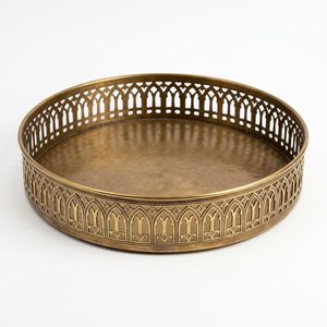 Plateau de console en laiton antique 30 cm, fait main, motif Jharokha ajouré, pour décoration intérieure et usage hôtelier - Product Image 1
