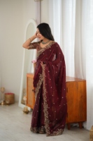 Accessoires vestimentaires, Vêtements ethniques, Autres vêtements régionaux, Saree en soie Fendy lourde avec broderie de fils et de paillettes, Ensemble de chemisier non cousu