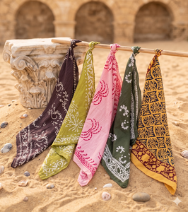 Wholesale <b>Square</b> Floral 100% Cotton Bandana Handmade <b>Scarves</b> Boho Assorted Indian Print Head Wrap Summer Fashion Durable - Product Image 3