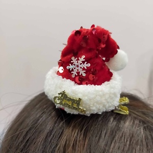 Pinzas de pelo navideñas para niñas y sombrero con copo de nieve y decoración de tela de lentejuelas para fiesta traje festivo - Product Image 1