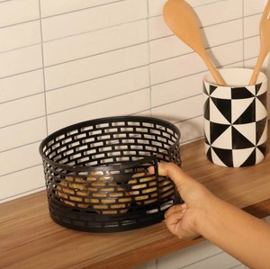 Corbeille à fruits moderne en métal noir, design ajouré, écologique, multifonctionnelle, décorative, avec poignées, pour salon et cuisine - Product Image 3