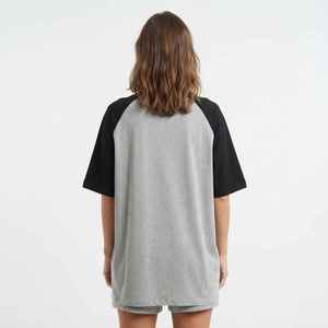 Camiseta de Manga Raglán con Cuello en V para Mujer, Color Gris Negro, Corte Holgado, Algodón Jersey, Estilo Casual, Primavera Verano, Marca Hawk Eye - Product Image 2