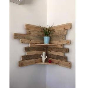 Étagère murale d'angle rustique en bois de palette, support de rangement flottant, unité de présentation décorative en bois rustique pour la décoration murale et les œuvres d'art. - Product Image 1