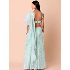 Robe de soirée bleu ciel brodée en georgette, Lehenga Choli pour réception - Product Image 3