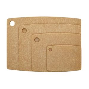 Tabla de Cortar Rectangular Marrón con Orificio para Colgar, para Cortar Carne, Verduras, Frutas y Preparar Alimentos en la Cocina - Product Image 3