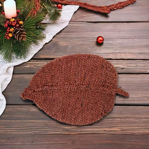 Set de table en jute de Noël, motif floral, pour mariage, fait main, écologique, décoration de table - Product Image 1