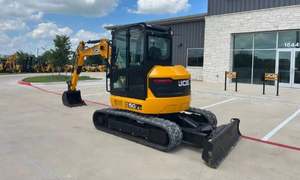 Miniexcavadora 50Z-1 Usada de 2023; Cabina con Aire Acondicionado; Orugas; Cuchilla Niveladora Estándar; Steelwrist; Cucharón de 24 Pulgadas - Product Image 5