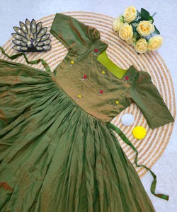 ชุดคุร์ตีแฟนซี NC VICHITRA งานฝีมือแบบดั้งเดิม สำหรับใส่ทุกวัน มีสินค้าพร้อมส่ง ผ้าฝ้าย หลายสี ราคาขายส่ง เสื้อผ้าชาติพันธุ์ สำหรับงานเมห์นดี - Product Image 2