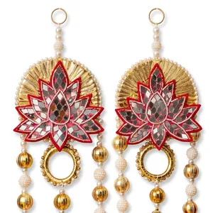 Hermosos pendientes colgantes florales de loto rojo con cadenas de perlas y cuentas doradas para bodas, fiestas, eventos festivos y moda étnica. - Product Image 4