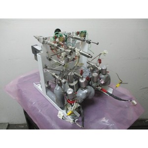 Paleta USG PLIS AMAT 0240-31726 con Válvulas - Equipo y Piezas de Semiconductores de Confianza de Trusted Global Legacy - Product Image 1