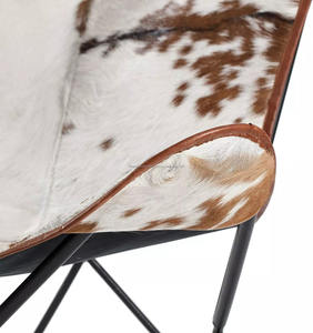 Silla de Estilo Vintage con Acabado de Cuero Suave y Estructura Estable para Áreas de Lectura Acogedoras, Salón y Espacios Modernos - Product Image 5