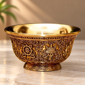 Cuenco de Ofrenda Tibetano Antiguo de Latón con Ocho Símbolos Auspiciosos, Taza de Agua para Rituales Budistas, Acabado Dorado, Estilo Vintage - Product Image 3