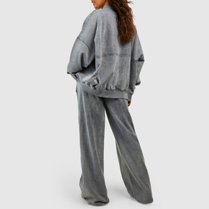 Custom Women's Winter Solid Streetwear Breathable Canvas Hooded Cargo Tracksuit <b>Set</b> High Neck Crop Top <b>Joggers</b> 2 Piece <b>Matching</b> - Product Image 1