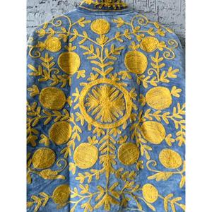 Amorzinho Blazer unisexe en velours épais, brodé de motifs floraux, design unique fait main, col mandarin, manches longues, hiver - Product Image 3