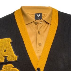 Cardigan personnalisé Alpha noir à col en V pour femme, en acrylique tricoté, chenille unie, logo frontal, vêtements d'hiver grecs - Product Image 3
