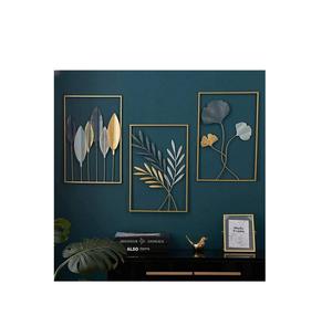 Décoration murale en métal sophistiquée pour intérieur luxueux, sculpture murale élégante en fer forgé. - Product Image 6