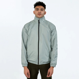 Chaqueta Cortavientos Impermeable y Transpirable Personalizada, Unisex, Invierno 2025, Nueva, con Capucha, Holgada, Informal, Reversible, de Secado Rápido y Ligera - Product Image 3