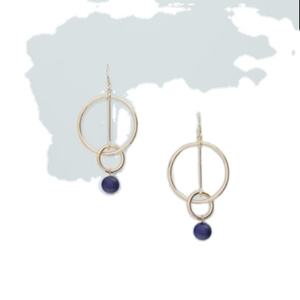 Boucles d'oreilles en métal et en résine, Design en résine et bois, peinture de fille, bijoux légers - Product Image 6