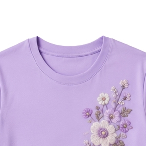 เสื้อยืดคอกลมผ้าฝ้ายปักลายดอกไม้สีม่วงลาเวนเดอร์สำหรับผู้หญิง แขนสั้น สไตล์ลำลอง ผลิตตามสั่ง OEM คุณภาพพรีเมียม สำหรับฤดูร้อน - Product Image 5