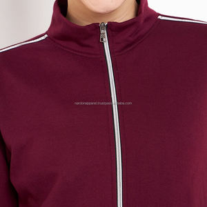 Nardon Apparel Distress Patch Rhinestone Survêtement 2pc Pantalon de survêtement évasé et sweat à capuche Acid Wash Cropped 2 Piece Set pour les femmes - Product Image 6