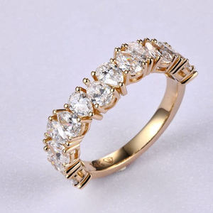 AMBER JEWELS Anillo de Compromiso de Lujo Unisex de Oro Sólido de 18K con Piedra Natural de Corte Esmeralda y Engaste de Puntas, Certificado IGI - Product Image 5