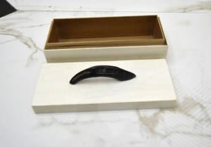 Résine blanche de vente chaude avec boîte de rangement d'incrustation de poignée de corne dernière boîte de luxe pour le stockage et bijoux boîte de décor de stockage personnalisée - Product Image 2