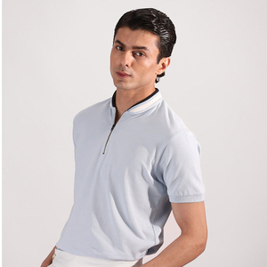 เสื้อโปโลผู้ชายทรงเข้ารูป สีกรมท่า ผ้าฝ้าย แขนสั้น สไตล์ลำลอง สีพื้น ผ้าเจอร์ซีย์ระบายอากาศได้ดี - Product Image 4