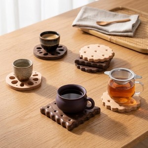 Juego de Posavasos de Madera Redondos y con Forma de Flor, Antideslizantes, para Bebidas, Diseño Wabi-Sabi, Decoración de Mesa - Product Image 3