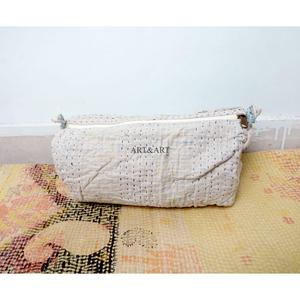 Ensemble de trousses de maquillage vintage légères et durables en tissu Kantha 100 % coton pur avec motif à pompons et fermeture éclair, écologiques - Product Image 5