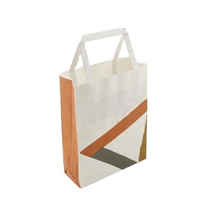 Túi giấy Kraft in tùy chỉnh từ nhà sản xuất XXX là cách hoàn hảo để giới thiệu thương hiệu của bạn - Product Image 3