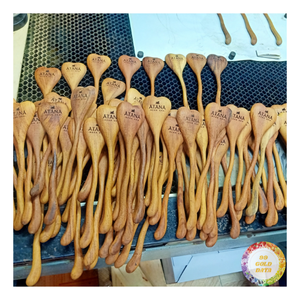 ของขวัญไม้แกะสลักสูตรอาหารรูปหัวใจ ของขวัญสั่งทำพิเศษสำหรับครอบครัว ของชำร่วยงานแต่งงาน ช้อนไม้รูปต้นไม้ - CARYLN - Product Image 1