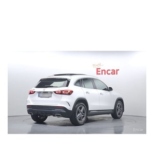 เมอร์เซเดส-เบนซ์ GLA250 4MATIC GLA-Class ปี 2020/11 มาตรฐานไอเสียยูโร 5 พวงมาลัยซ้าย พร้อมกล้องมองหลัง ระยะทาง 103,802 กม. - Product Image 2