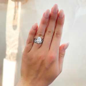 Anillos de compromiso de diamantes ovalados cultivados en laboratorio de 2.50 quilates con certificado IGI, oro macizo de 14K, lujo, con engaste de milgrain y bisel dividido, solitario para boda - Product Image 2