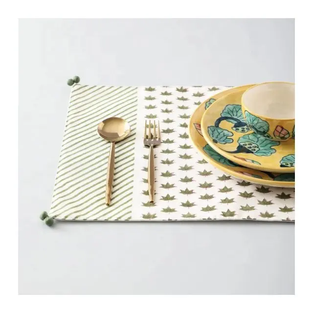 Custom Made Heat Resistant Washable Cute Table Woven Cotton Blended Fabric For Dining Non-slip Kitchen Easy To Clean Place Mats