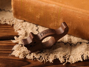 Soporte de Anillo para el Dedo para Leer Libros, Sujetador de Dedos de Madera - Product Image 5