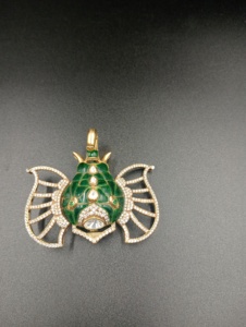 AMAIRA JEWELS <b>Elephant</b> Shape Gold Plated Green Stone Brooch Pins Unisex Fashion Accessory Engagement Party Wedding <b>Gift</b> - Product Image 6