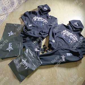เสื้อฮู้ดดี้สตรีทแวร์ Y2K ทรงโอเวอร์ไซส์ พิมพ์ลายพัฟราคาประหยัด ตกแต่งด้วยลายใยแมงมุมประดับเพชร พร้อมปรับแต่งได้เต็มที่ - Product Image 5