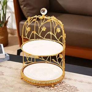 Support à gâteau à deux niveaux en métal avec finition dorée, forme rectangulaire, réutilisable, pour cafés et boutiques, présentoir à gâteaux et cupcakes, provenance Inde - Product Image 6